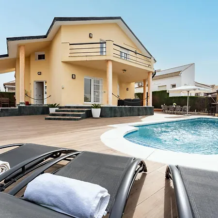 Malagasuite Villa *